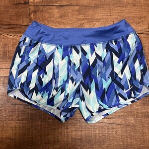 Nike Women's Geometric Blue Dri-Fit Athletic Shorts Size L
